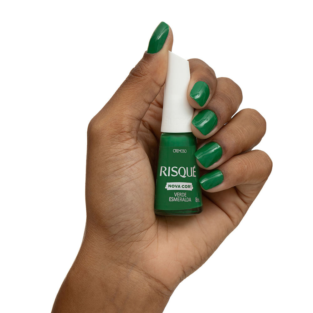 Esmalte Risque Verde Esmeralda Cremoso 8ml