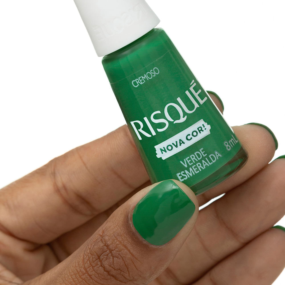 Esmalte Risque Verde Esmeralda Cremoso 8ml